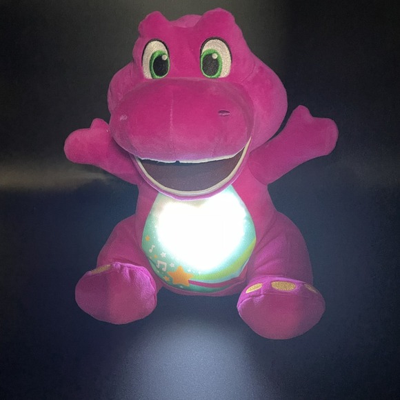 Fisher-Price Barney's World Heart Glow Barney Plush Toy with Music & Lights - Picture 4 of 6